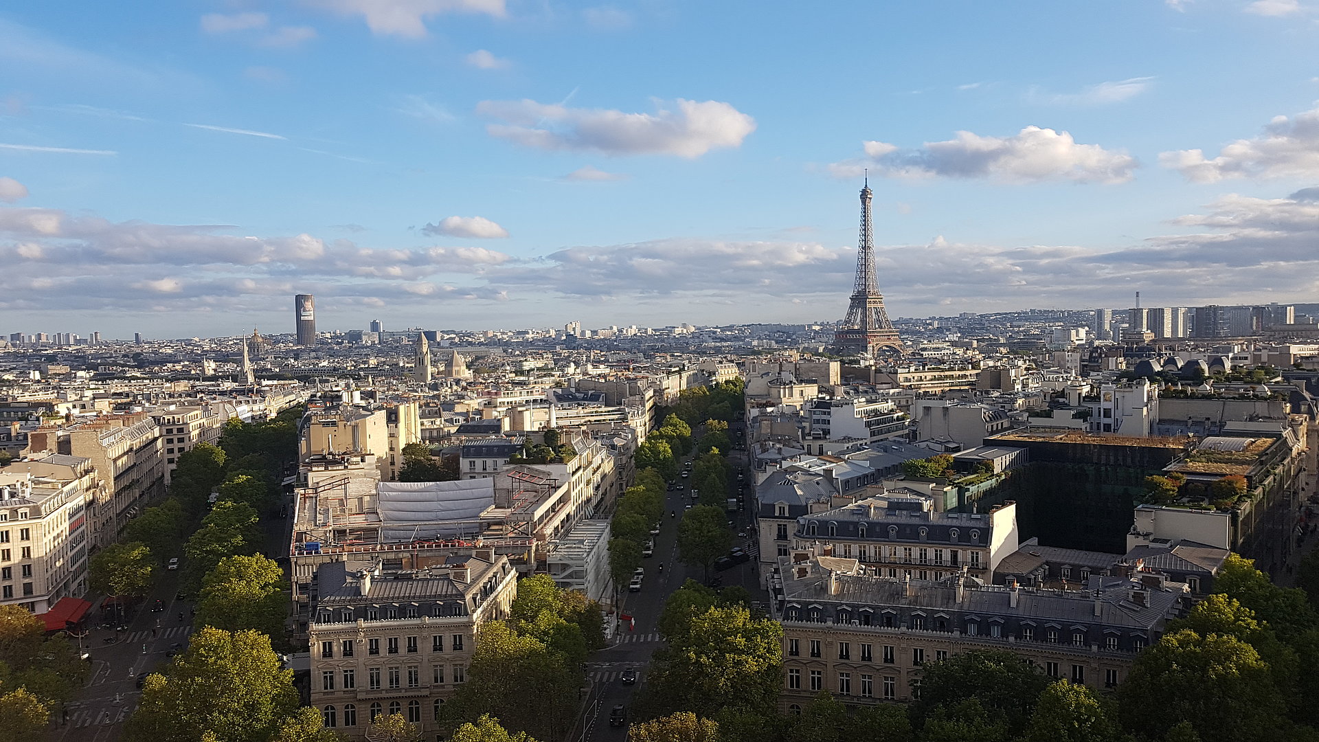 Paris und Eiffelturm beim FSJ Frankreich